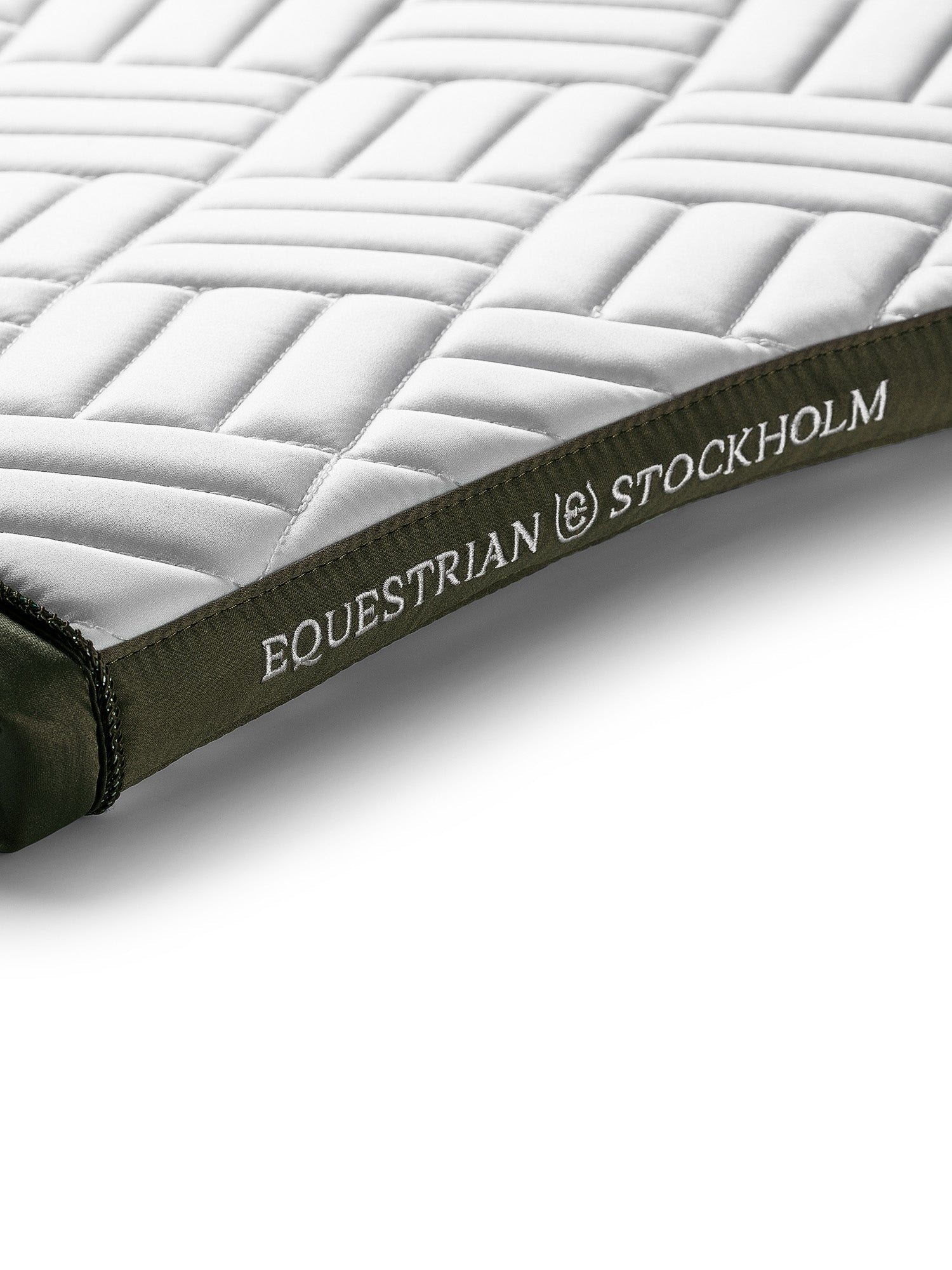 Equestrian Stockholm Modern Dressage Saddle Pad White Striking Valley Bamboo