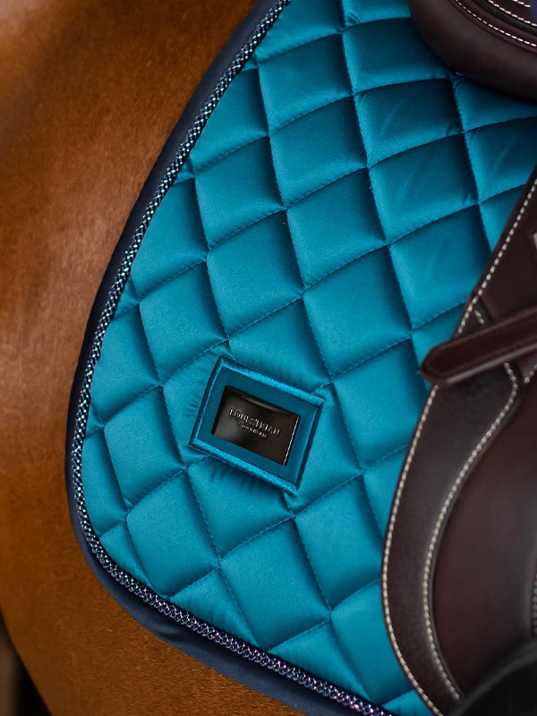 Aurora Blues Jump Saddle Pad: Bamboo Thermal Regulating, Quick Dry, Moisture Wicking