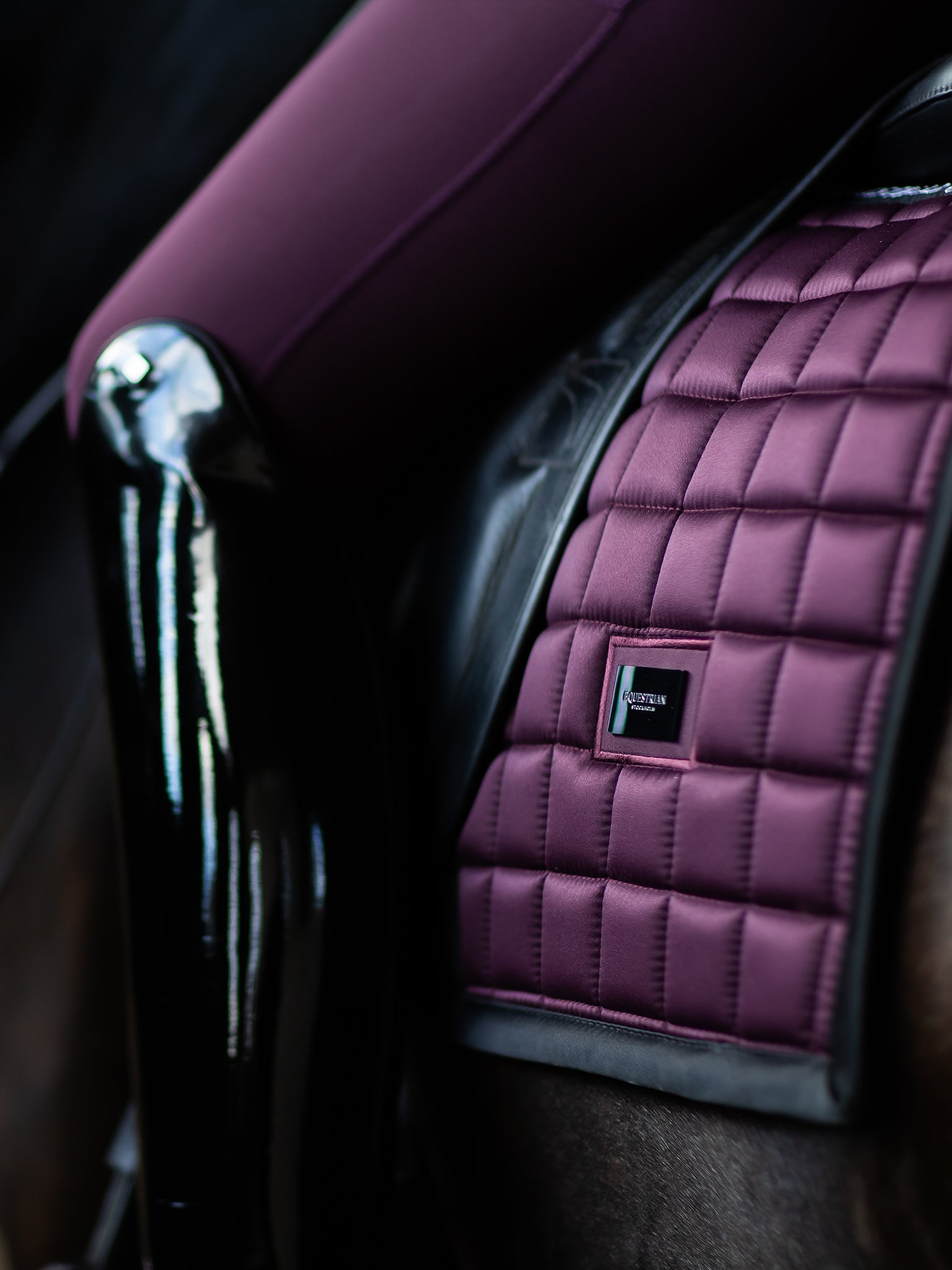 Elegant Black Raven Performance Dressage Saddle Pad with Anti-Slip Grip Mesh